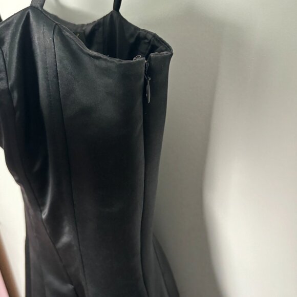 VTG Betsey Johnson Embroidered Silk Cocktail Dress - Picture 3 of 6